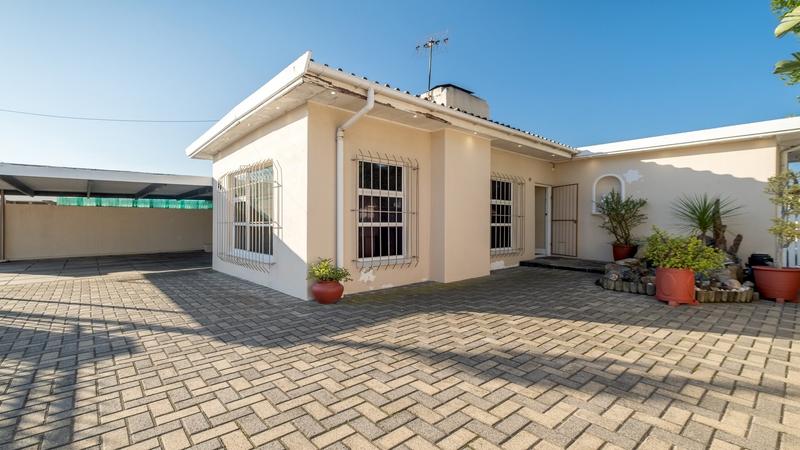 3 Bedroom Property for Sale in Townsend Estate Western Cape